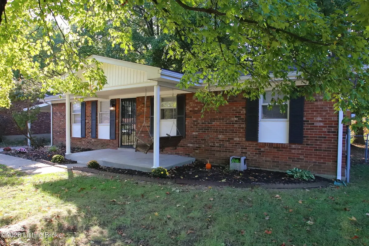 5702 Maldon Dr, Louisville, KY 40216 - #1