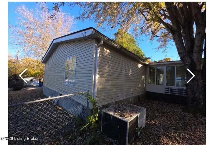 302 Thomas St, Leitchfield, KY 42754 - #3