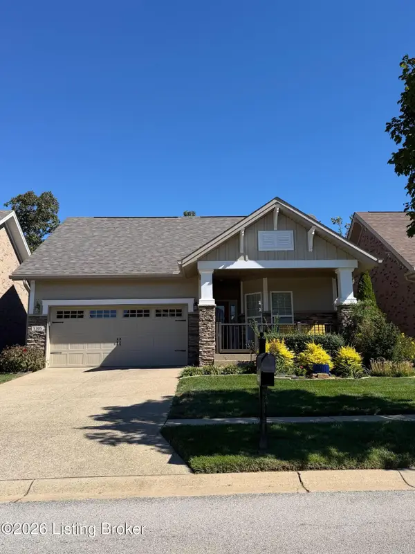 5305 Rock Water Dr, Louisville, KY 40241