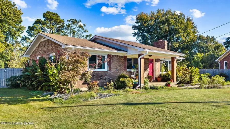 245 Shelley Ct, Mount Washington, KY 40047 - #3