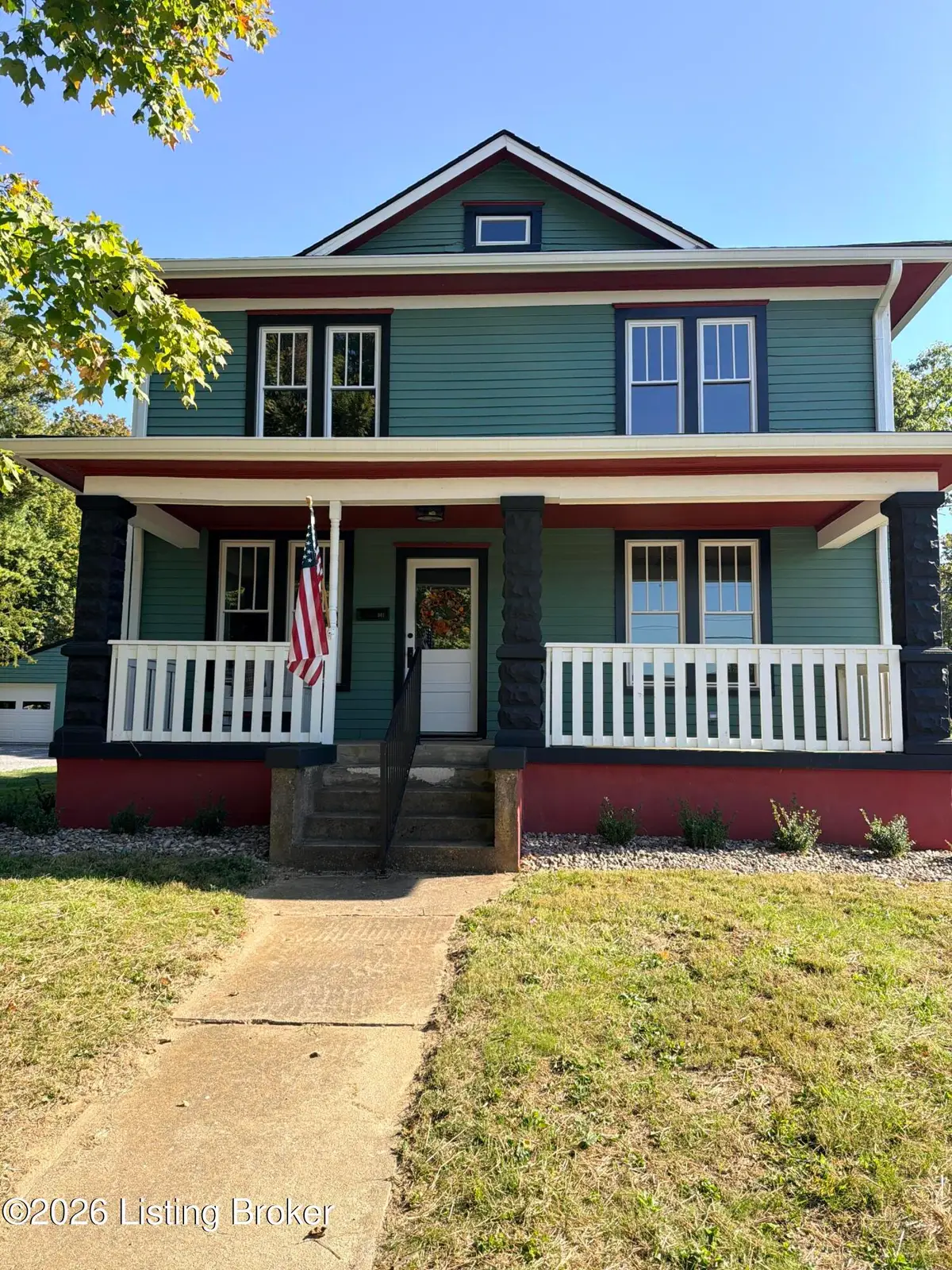 301 N 5th Ave, La Grange, KY 40031 - #1