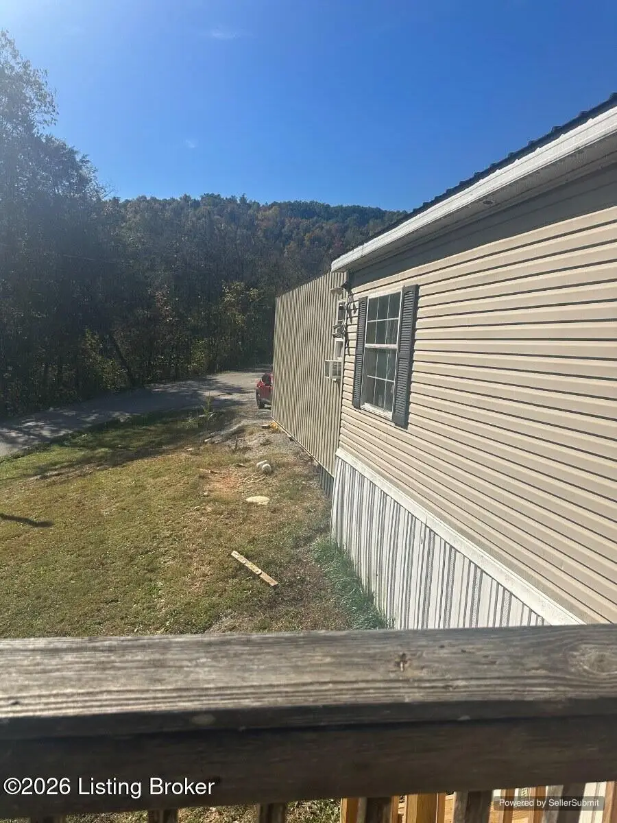 16 Rattlesnake Rd, Somerset, KY 42501 - #3