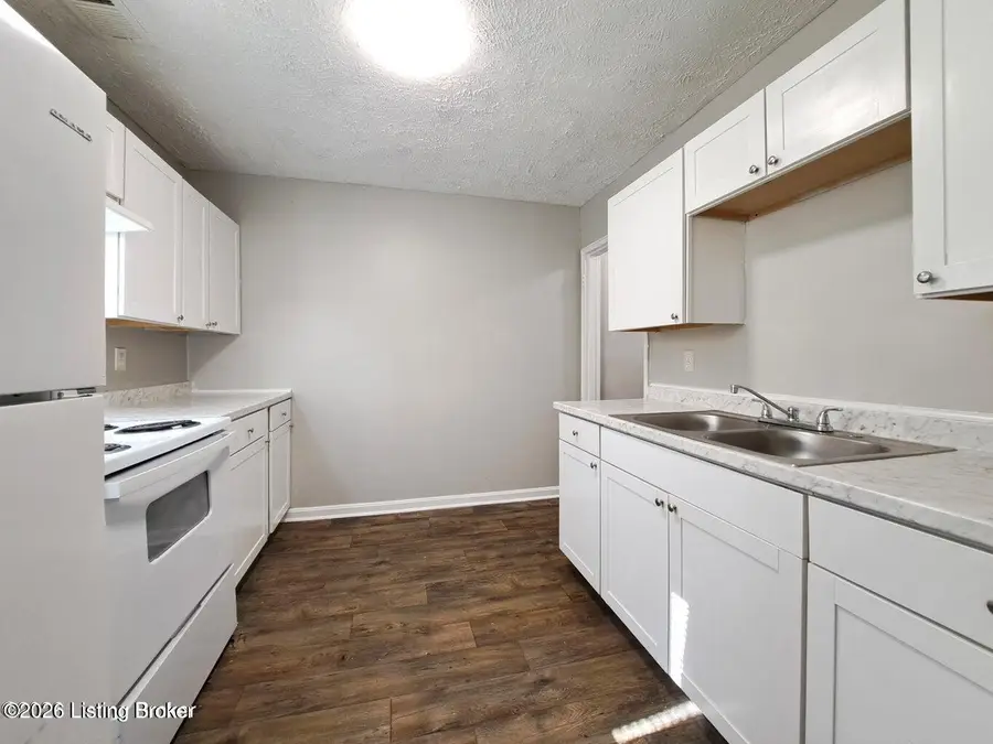 3513 Manslick Rd, Louisville, KY 40215 - #2
