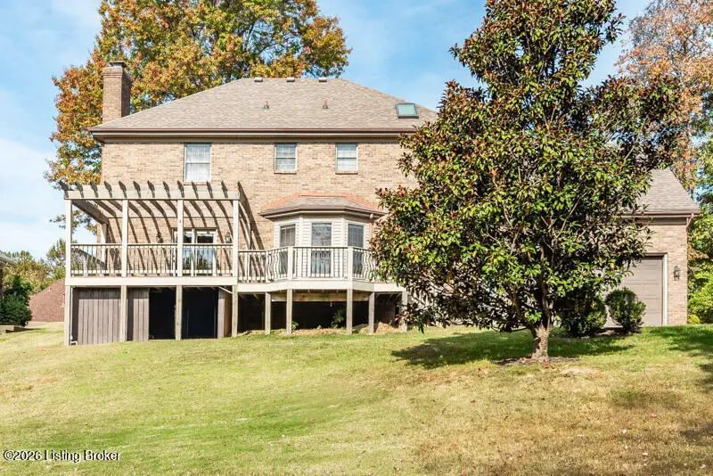 2904 Windsor Lakes Pkwy, Louisville, KY 40214 - #2
