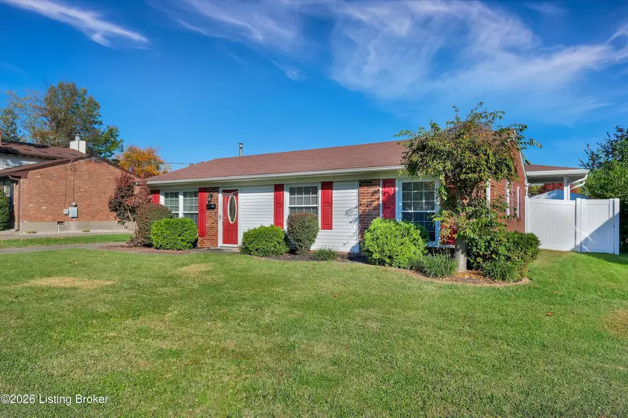 8007 Brush Ln, Louisville, KY 40291 - #3