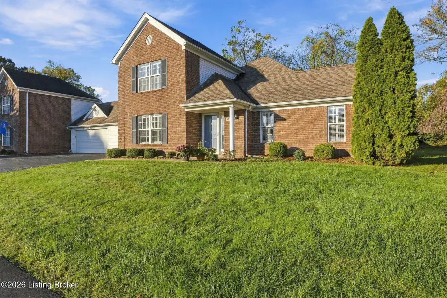 1802 Eagle Creek Pl, Louisville, KY 40222 - #2