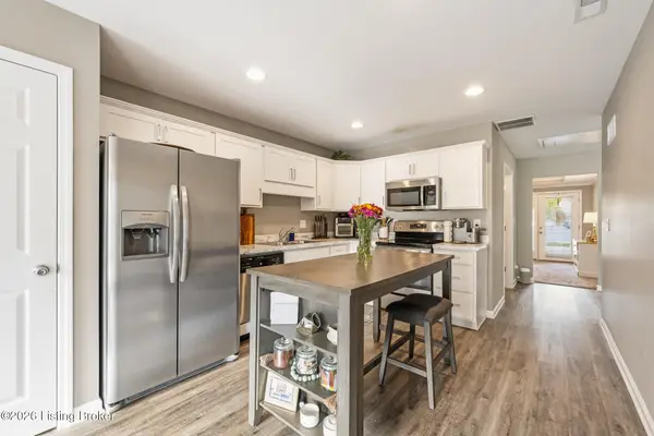 7318 Fox Hollow Way #7318, Louisville, KY 40228