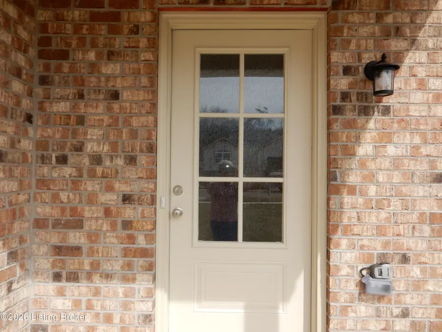 134 Diane Ct, Lebanon Junction, KY 40150 - #2