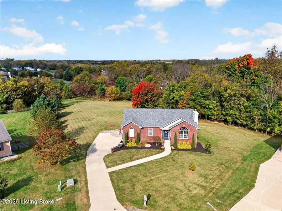 98 Autumn Ct, Taylorsville, KY 40071 - #2