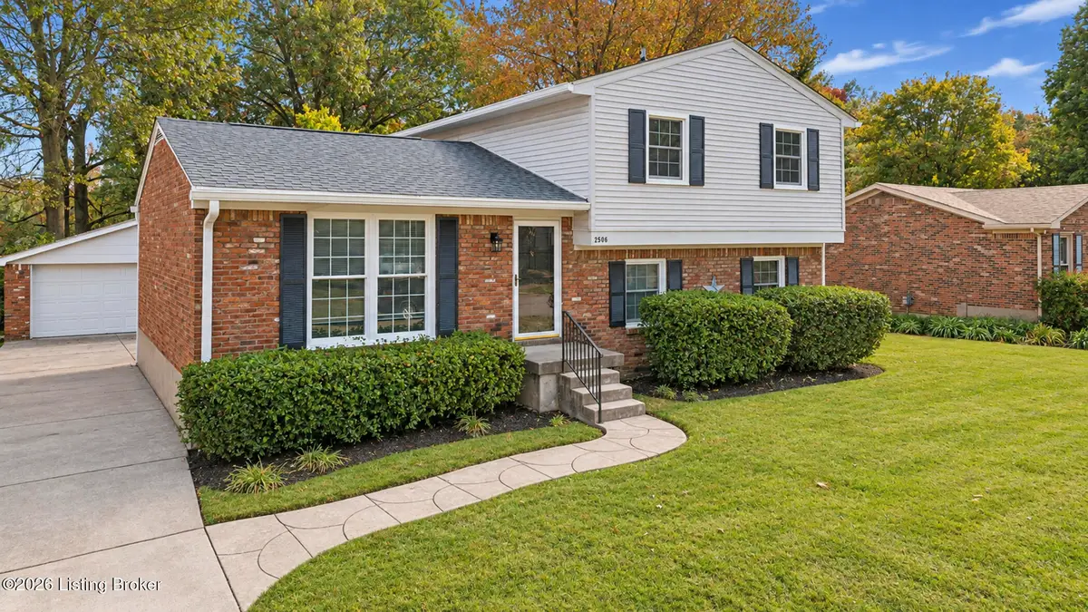 2506 Dora Dr, Louisville, KY 40214 - #1