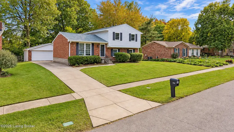 2506 Dora Dr, Louisville, KY 40214 - #2