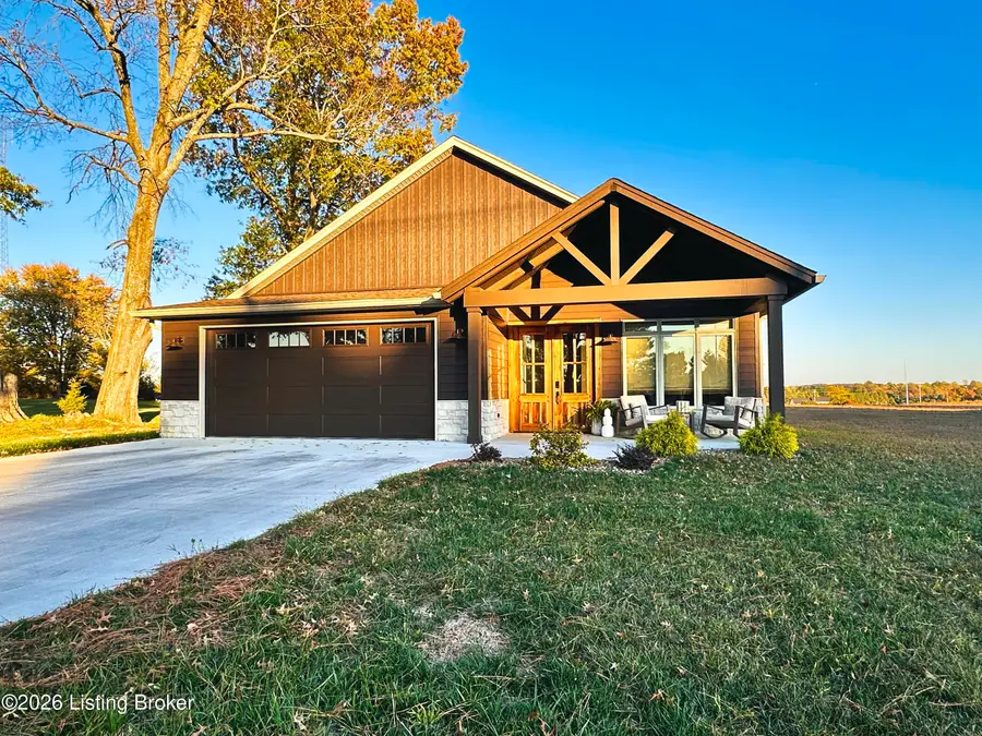 208 School St, Leitchfield, KY 42754 - #3