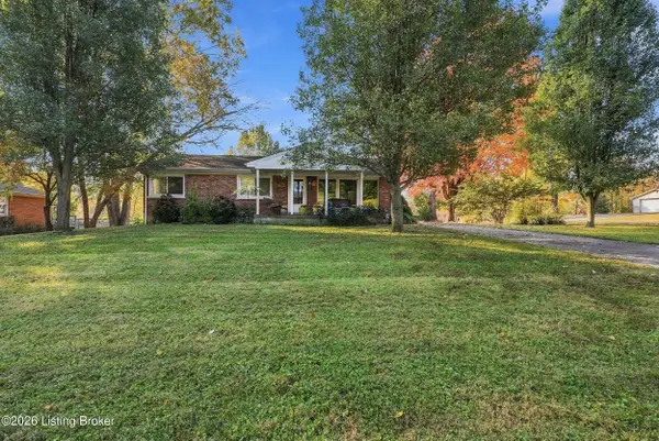 10000 Vega Ln, Louisville, KY 40272