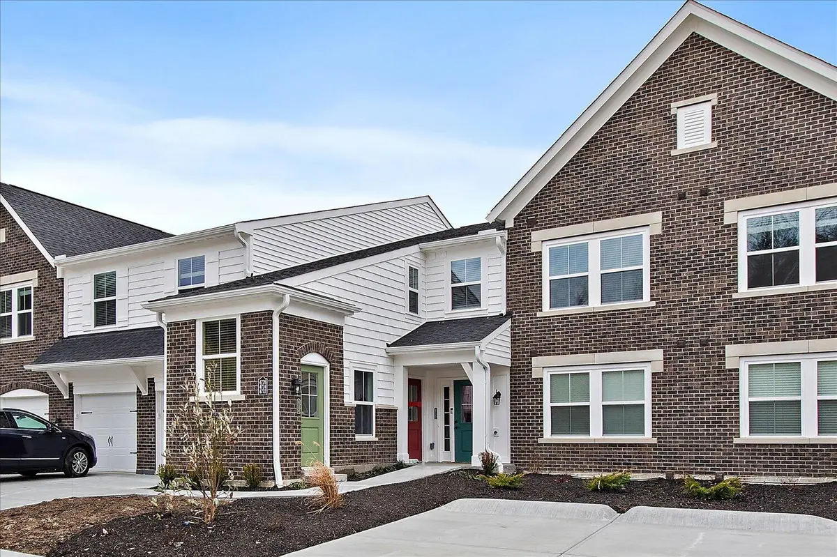 4726 Bentwood Hills Drive #6-302, Wilder, KY 41071 - Image #1