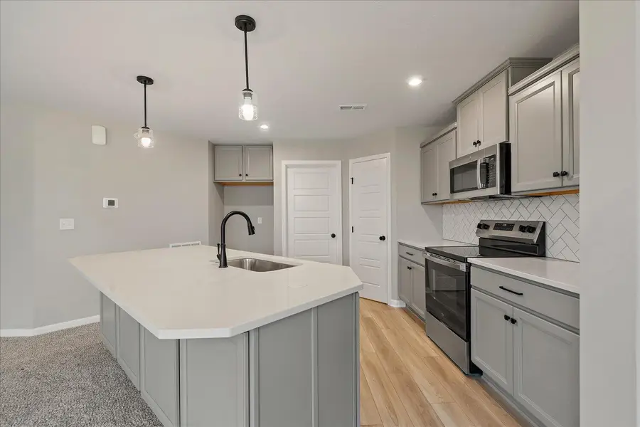 510 Foxhill Drive #14-104, Crescent Springs, KY 41017 - Image #3