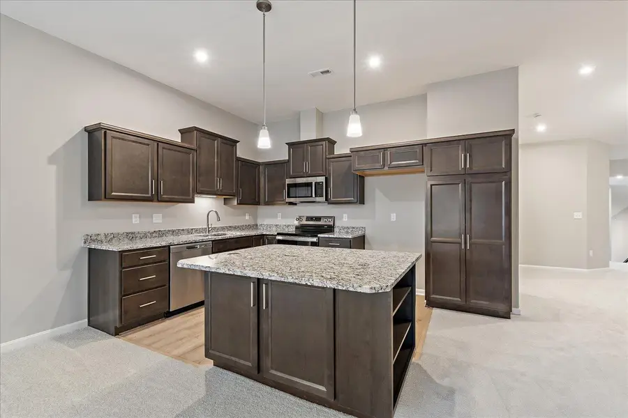 566 Foxhill Drive #12-302, Crescent Springs, KY 41017 - Image #2