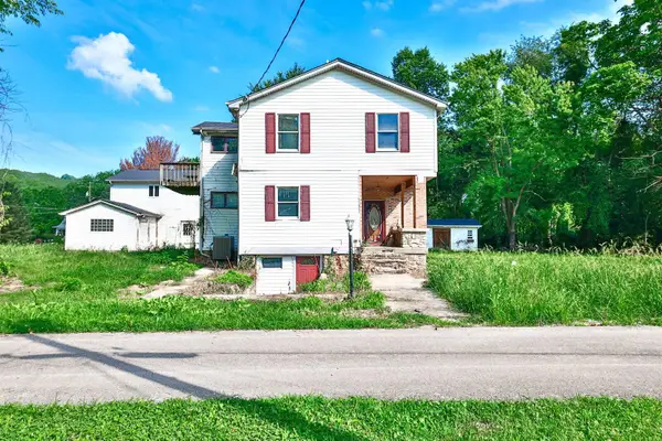 4046 Washington Street, California, KY 41007