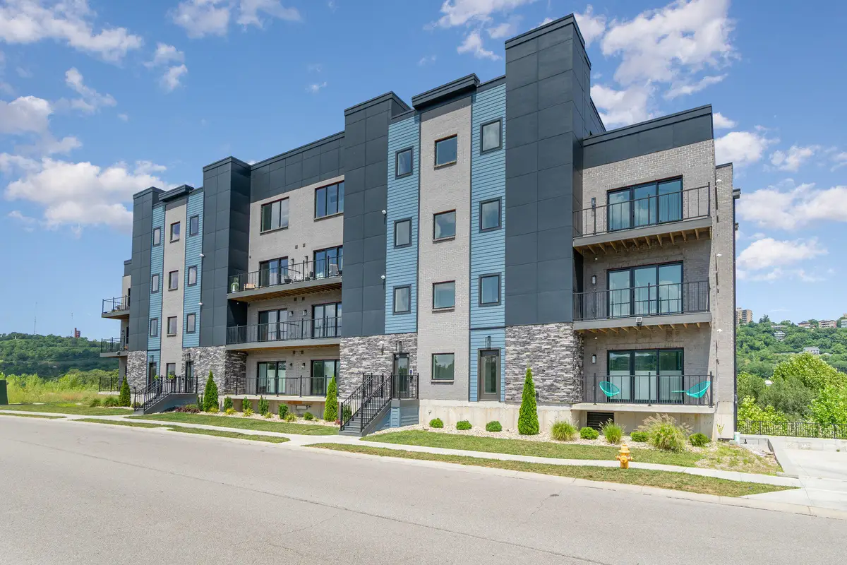 739 Manhattan Boulevard #103, Dayton, KY 41074 - Image #1