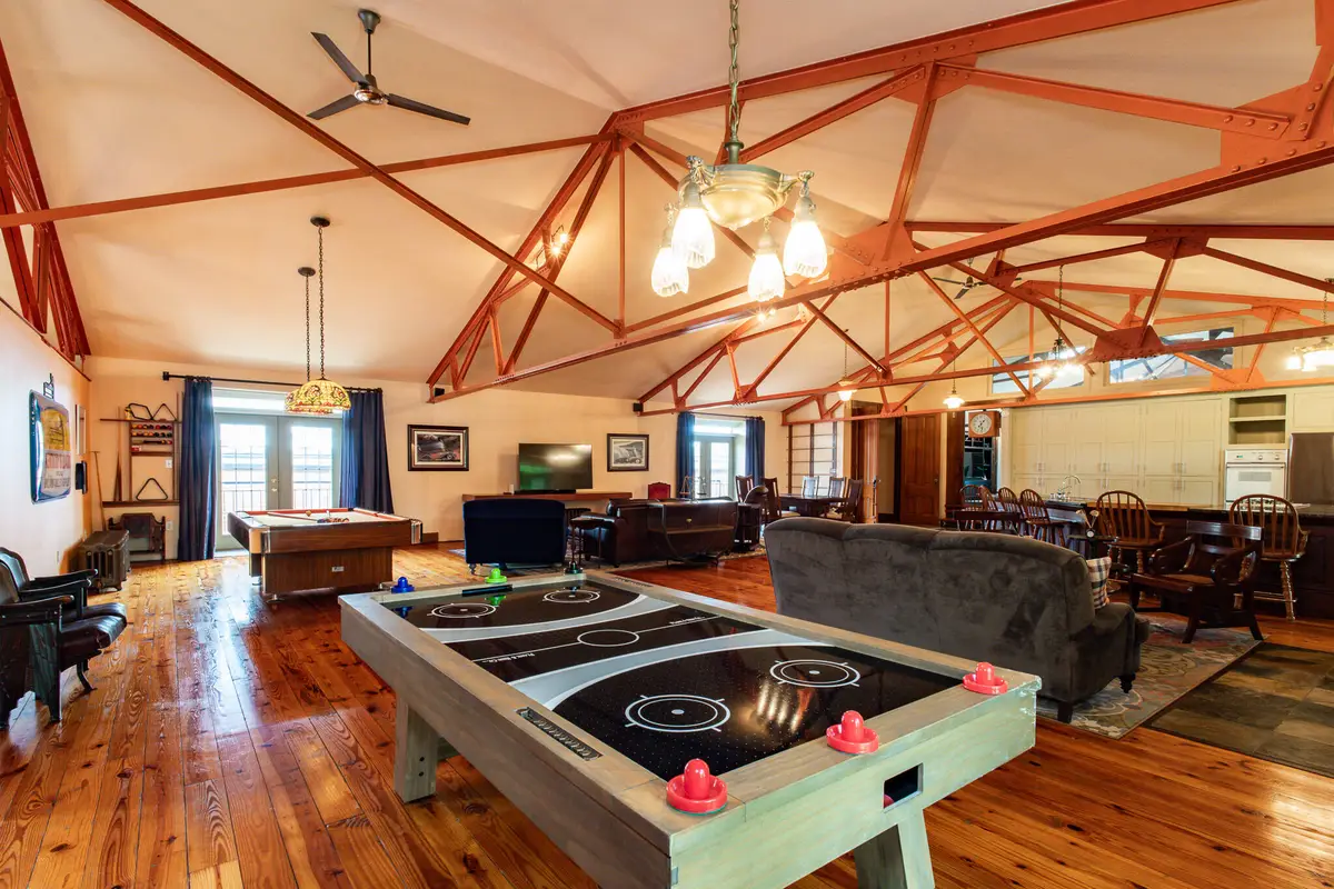 4003 Decoursey Avenue, Latonia, KY 41015 - Image #1