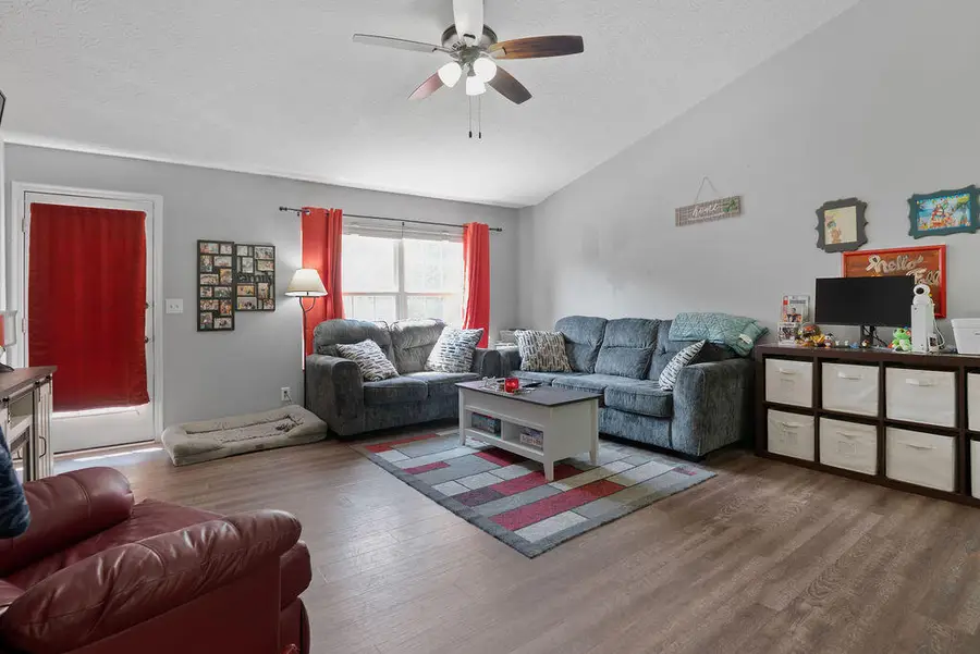 2280 Edenderry Drive #305, Crescent Springs, KY 41017 - Image #3