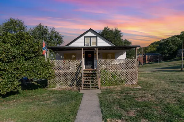 418 Huntington Avenue, Melbourne, KY 41059