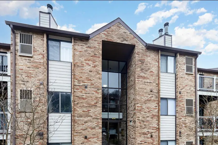 12 Woodland Hills Drive #10, Southgate, KY 41071 - Image #1