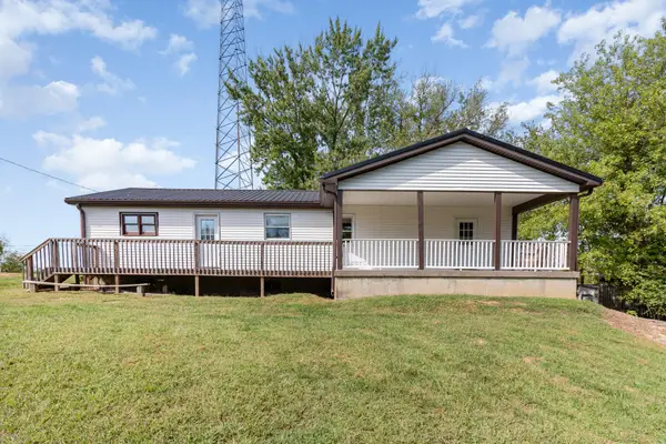 360 Day Hill Road, Foster, KY 41043