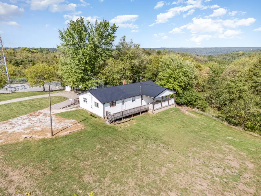 360 Day Hill Road, Foster, KY 41043 - Image #2