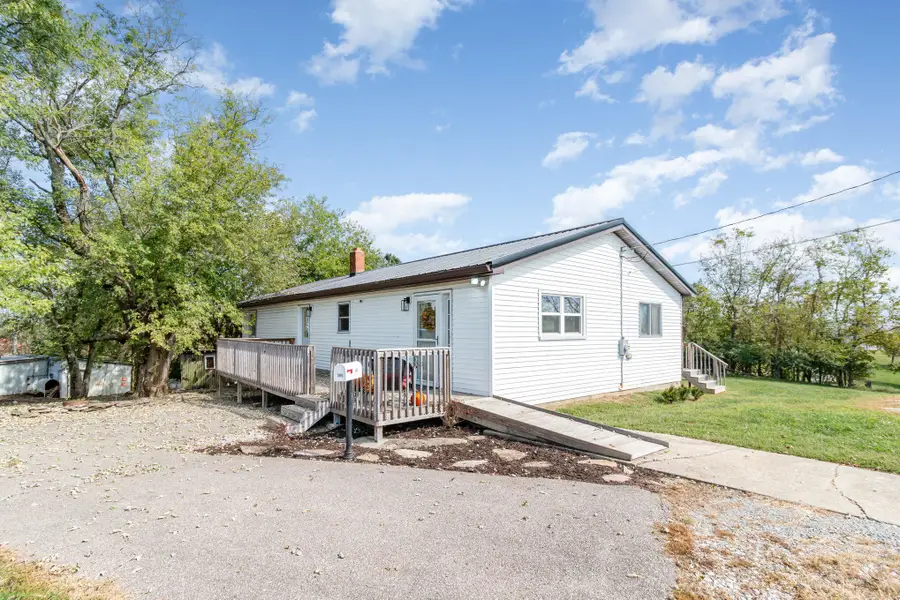 360 Day Hill Road, Foster, KY 41043 - Image #3