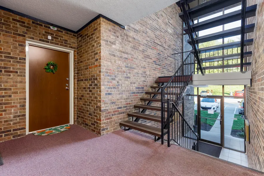 42 Woodland Hills Drive #7, Southgate, KY 41071 - Image #3