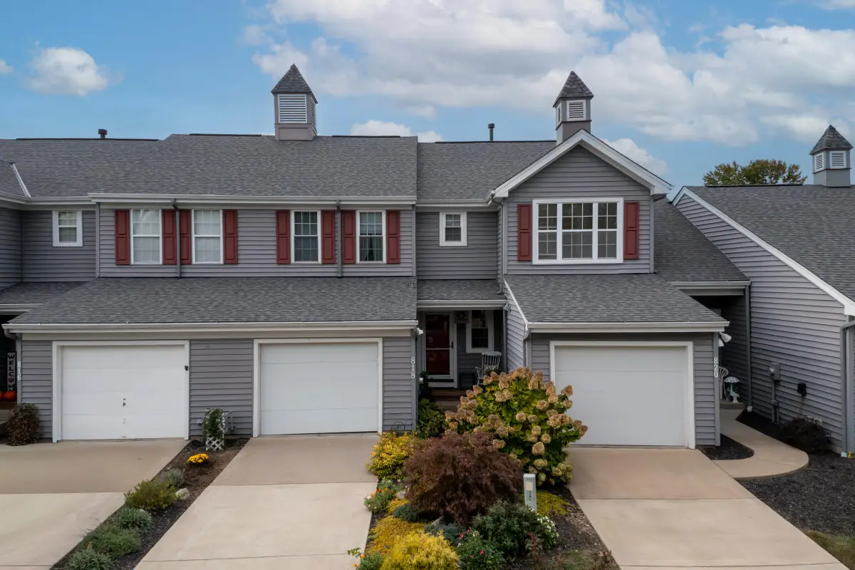 818 Horseshoe Lane, Florence, KY 41042 - Image #1