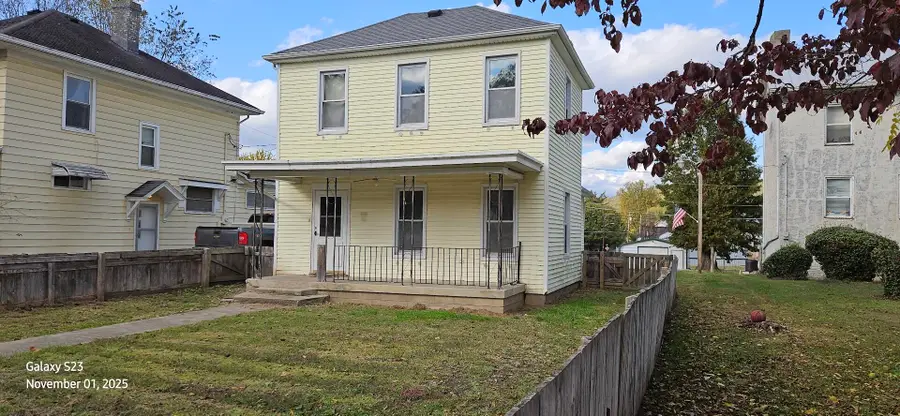 207 E 3rd Street, Augusta, KY 41002 - #2