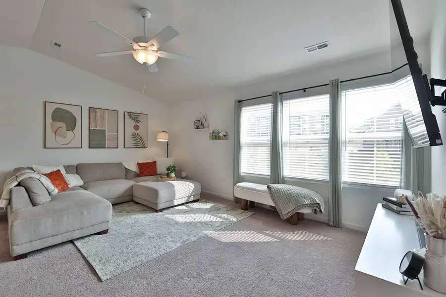 762 Yorkshire Drive, Alexandria, KY 41001 - Image #3