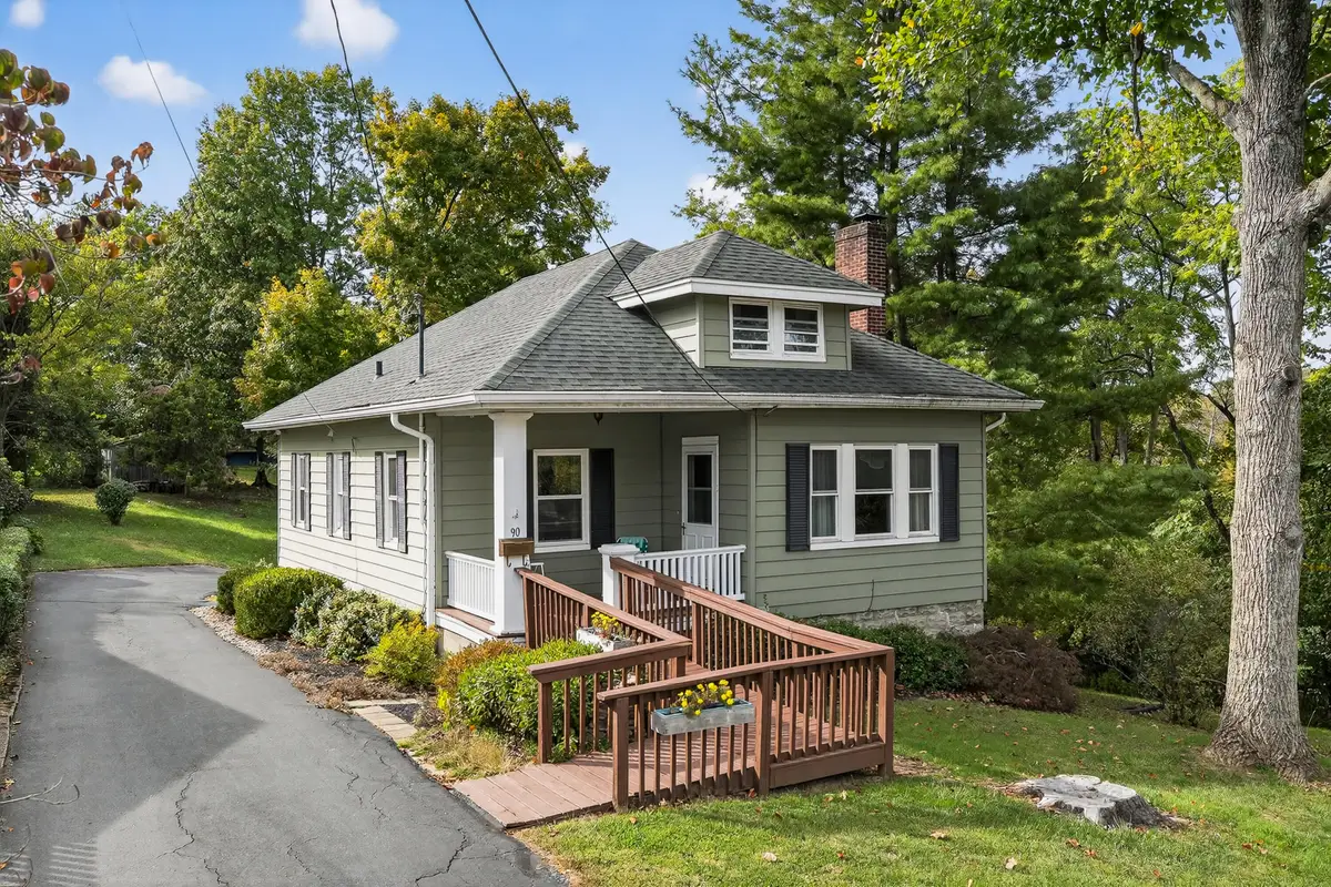 90 Crowell Avenue, Fort Thomas, KY 41075 - Image #1