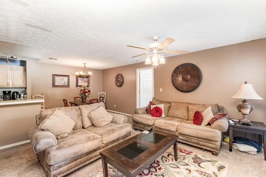 60 Creekwood Drive #7, Wilder, KY 41071 - Image #3