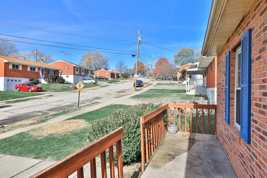 137 Valley View Drive, Southgate, KY 41071 - Image #3