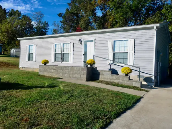 399 Blue Jay Circle, Falmouth, KY 41040