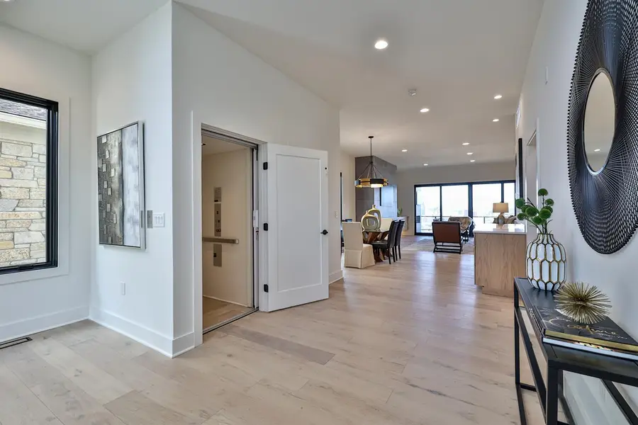 1164 Vistapointe Drive, Park Hills, KY 41011 - Image #3