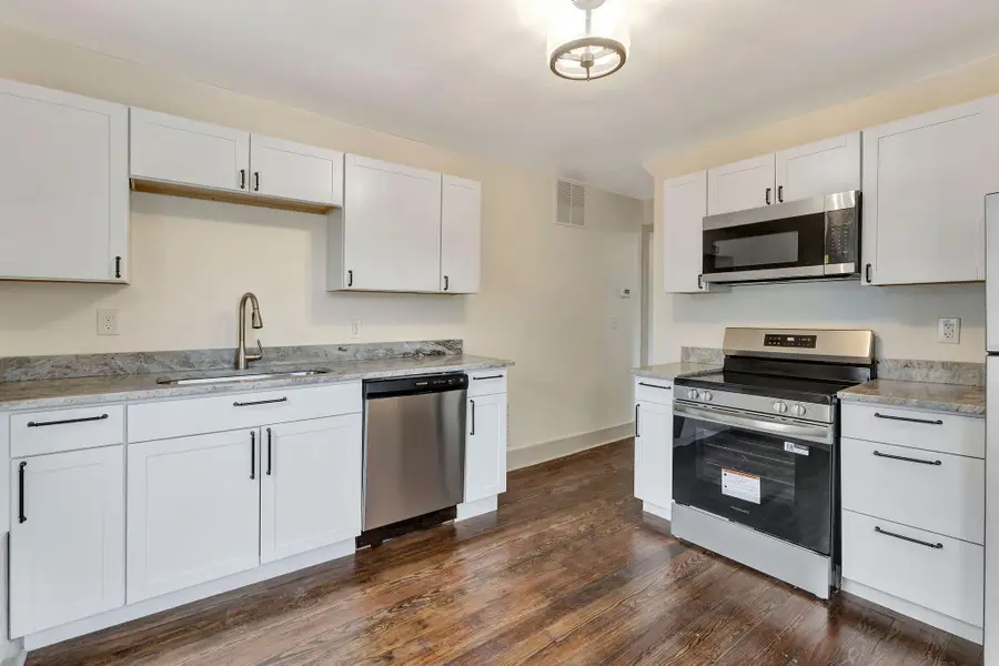 636 Brooklyn Avenue, Dayton, KY 41074 - Image #3