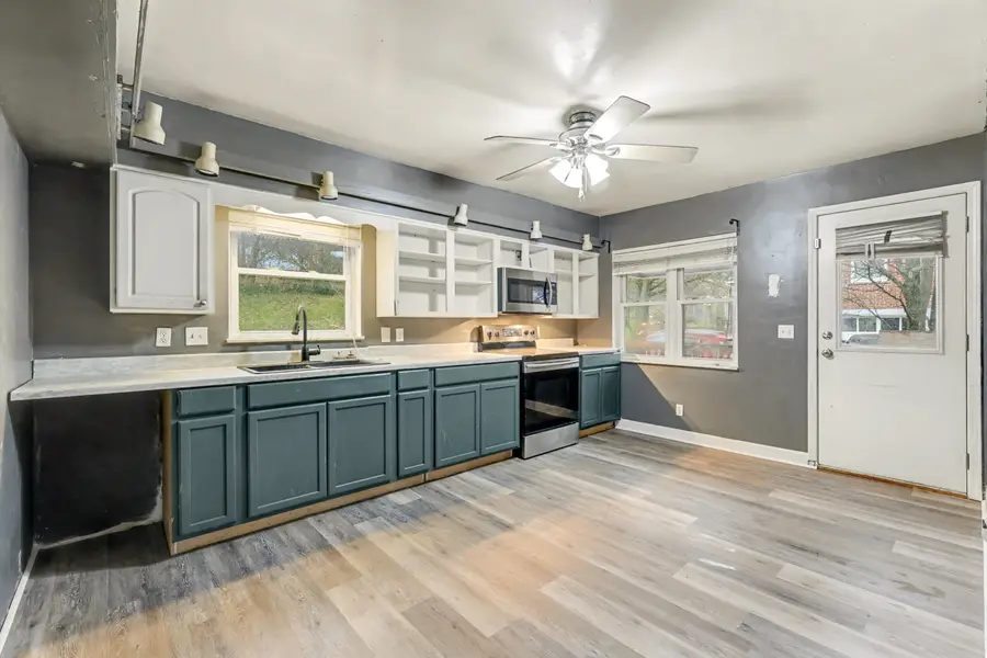 54 Pleasant Drive, Highland Heights, KY 41076 - Image #2