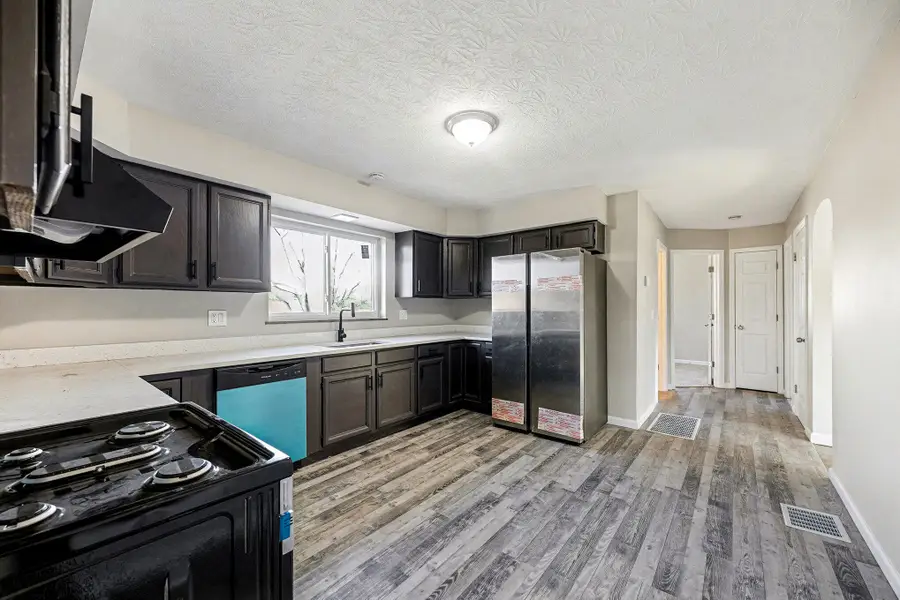 1 Ridgeview Avenue, Florence, KY 41042 - #2