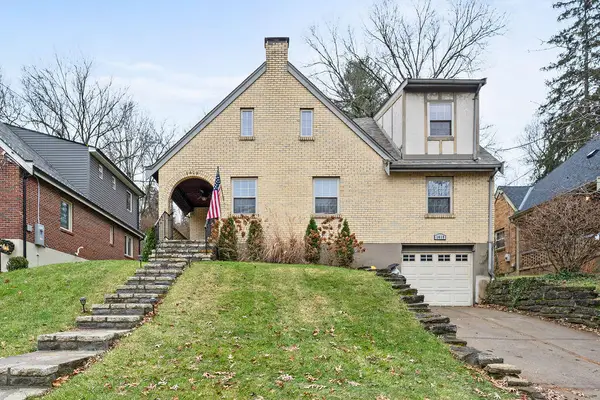 1419 Amsterdam Road, Park Hills, KY 41011