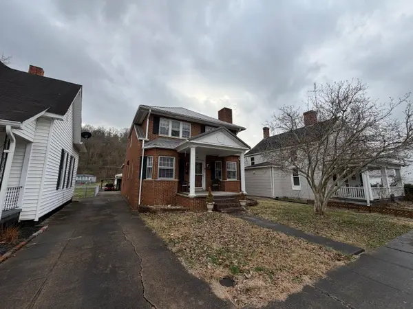 212 E 4th Street, Augusta, KY 41002