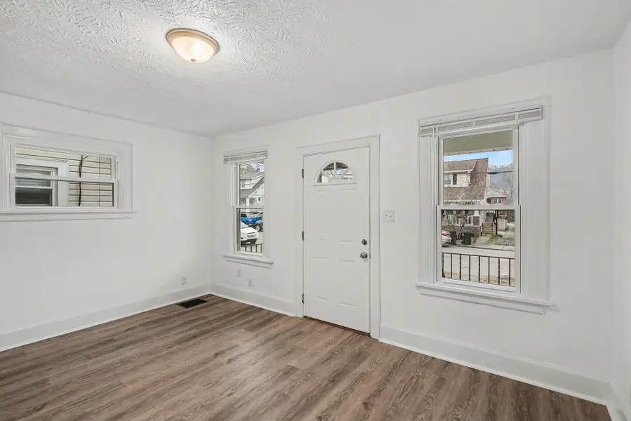 27 W 32nd Street, Covington, KY 41015 - Image #3