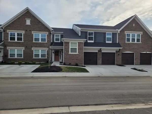 648 Foxhill Drive #9-203, Crescent Springs, KY 41017