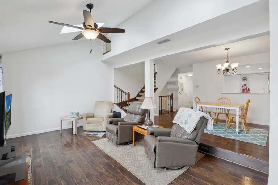 1576 Greens Edge Drive, Florence, KY 41042 - Image #3