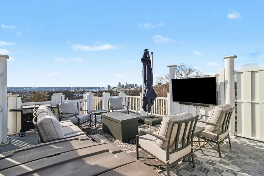 484 Van Voast Avenue, Bellevue, KY 41073 - Image #3