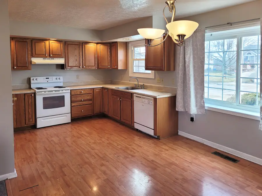 41 Meadow Wood Drive, Florence, KY 41042 - Image #3