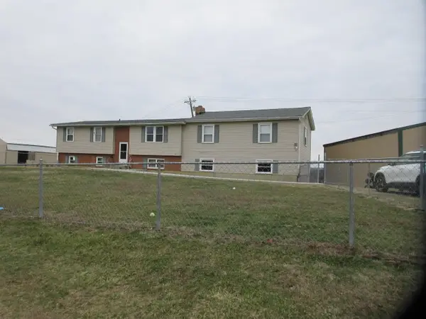 1819 Lenoxburg Road, Falmouth, KY 41040