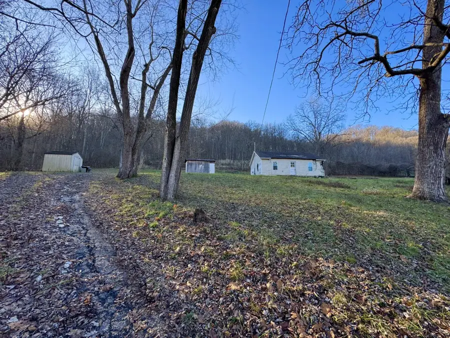 8348 Decoursey Pike, Fairview, KY 41015 - Image #2